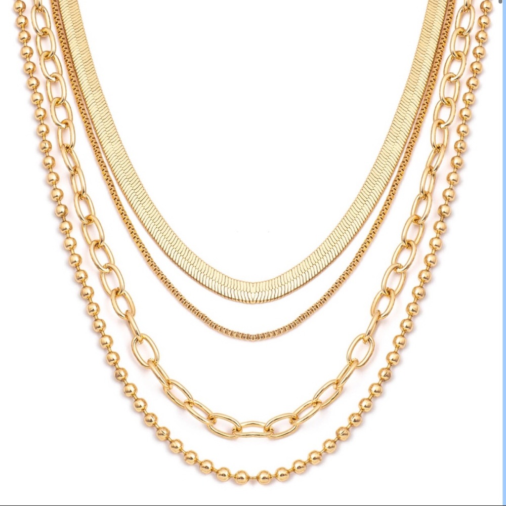 Layered necklace